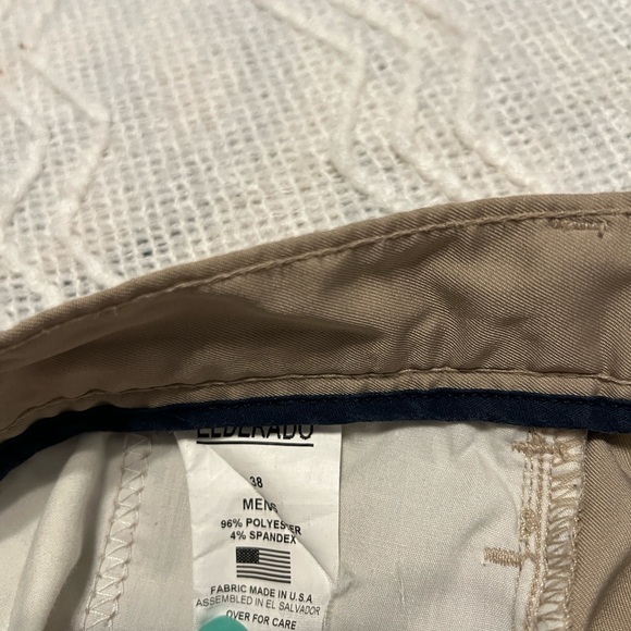 #804. Elderado Chino Golf Shorts. Beige Size 38”. - Picture 6 of 6